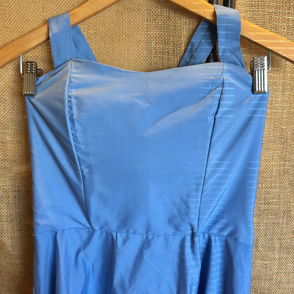 HANDMADE SWING DRESS - Picture 2 of 4